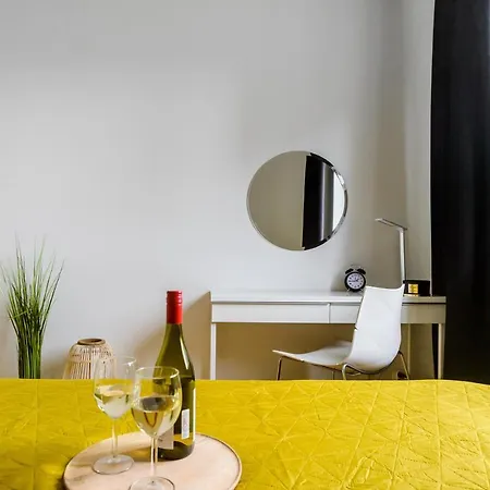 Lumina 3 Bedroom Apart Park Szczesliwicki *