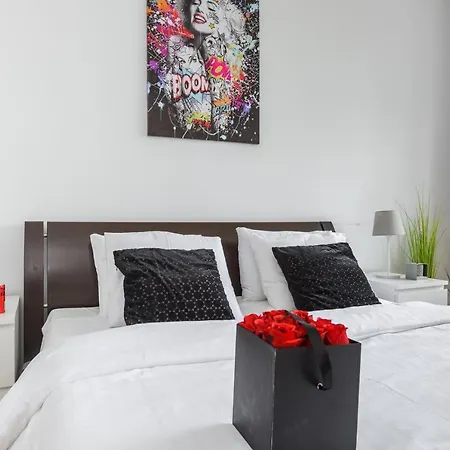Lumina 3 Bedroom Apart Park Szczesliwicki * Βαρσοβία