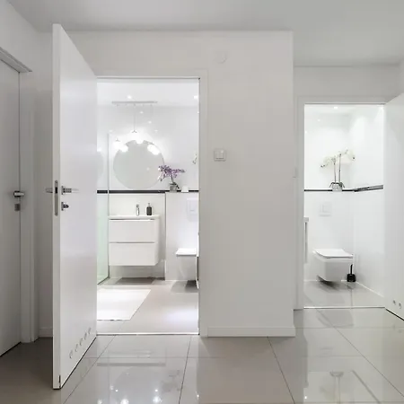 Διαμέρισμα Lumina 3 Bedroom Apart Park Szczesliwicki Βαρσοβία