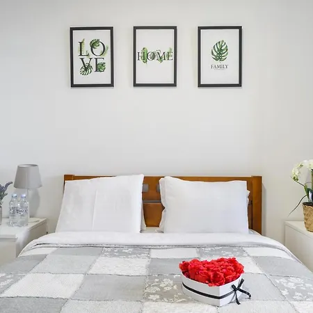 Lumina 3 Bedroom Apart Park Szczesliwicki * Varsovia
