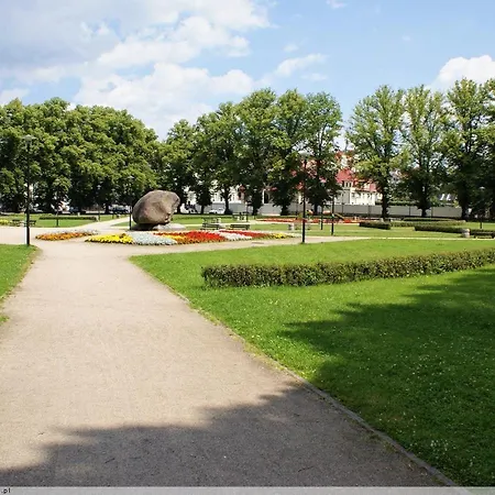 Lumina 3 Bedroom Apart Park Szczesliwicki Apartamento Varsovia