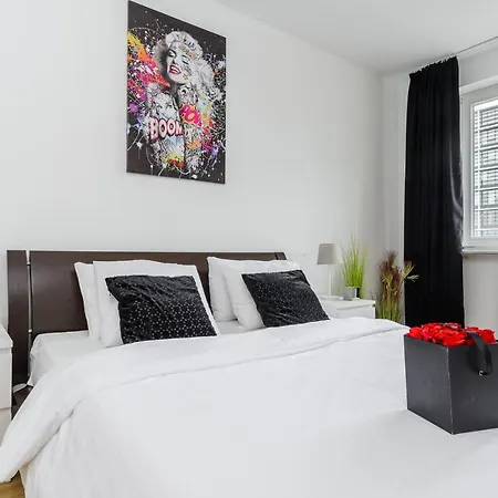 Apartmán Lumina 3 Bedroom Apart Park Szczesliwicki