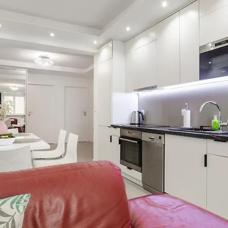 Lumina 3 Bedroom Apart Park Szczesliwicki Varšava